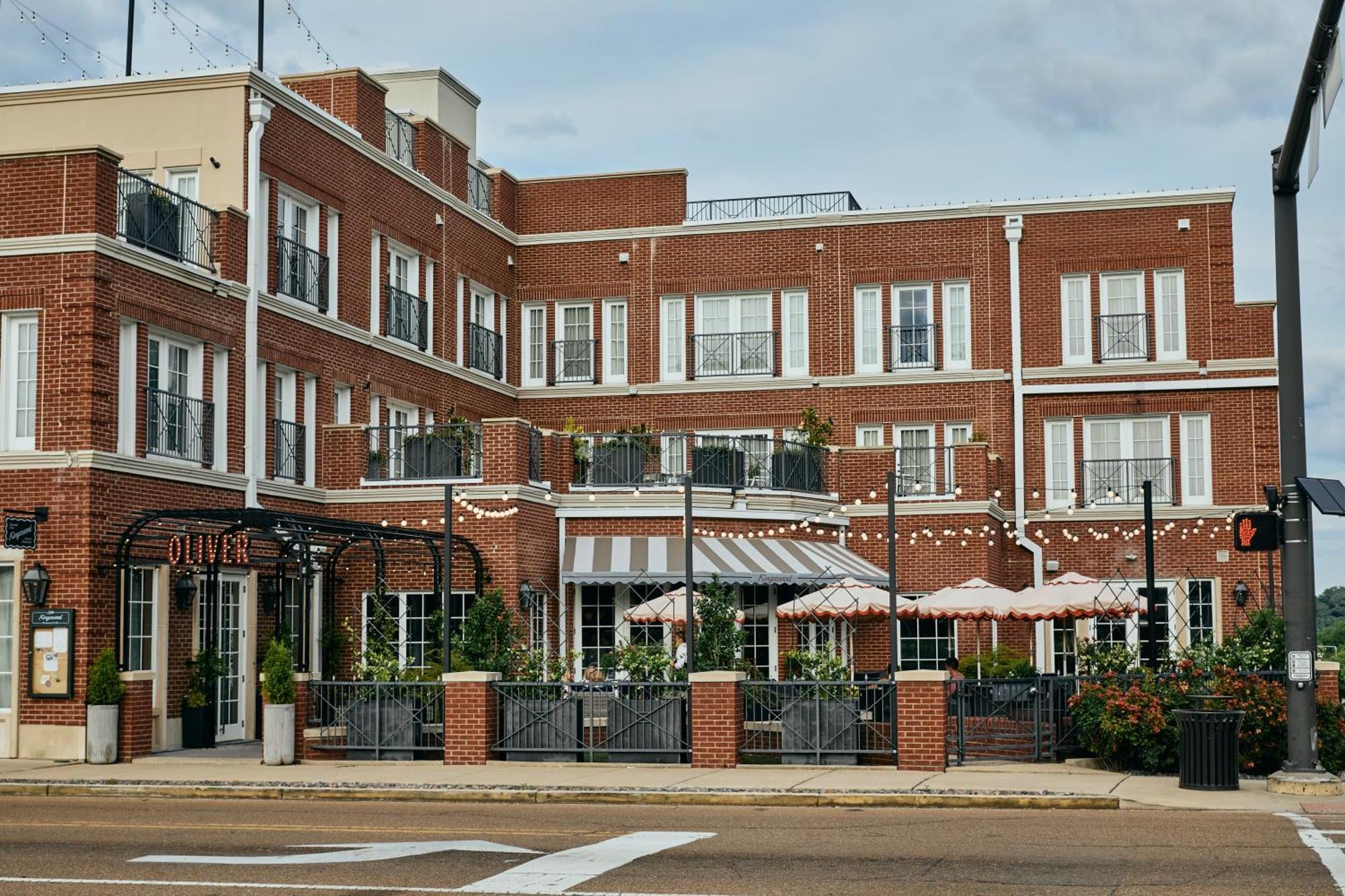 The Oliver, Hotel 4*