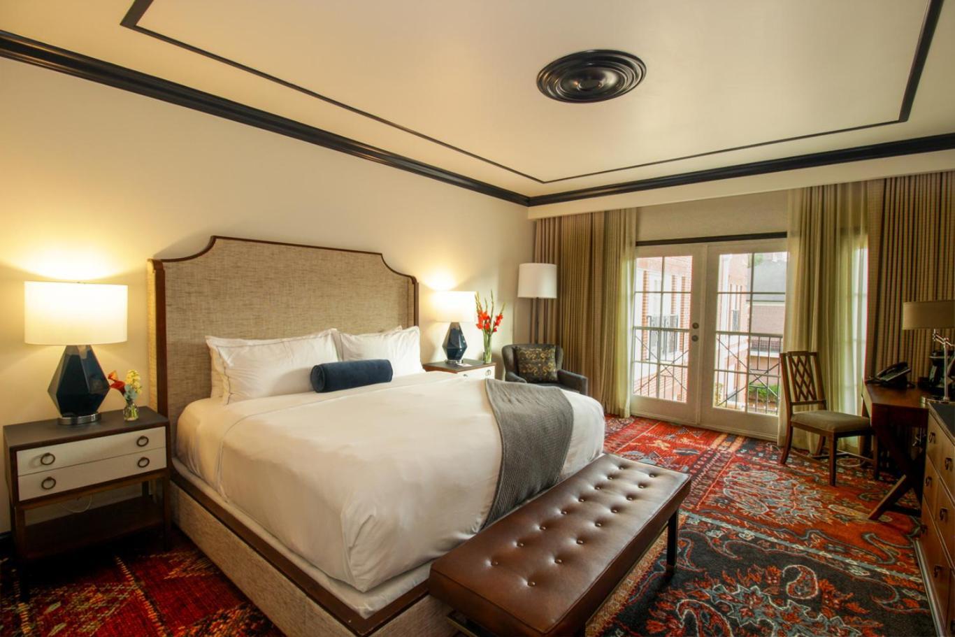 The Oliver, 4*